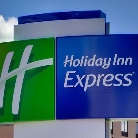 Holiday Inn Express Savannah - Gateway By Ihg Exterior foto